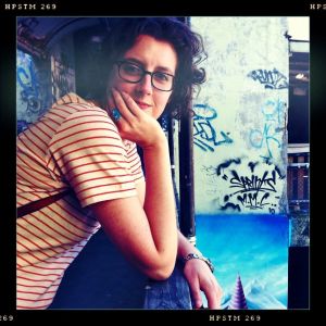 Interview with writer Erin Gough by Nicole Melanson - photo by Emma Kersey