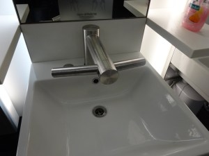 Space-age tap/dryer combo at Roslyn Packer Theatre