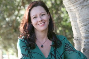 Interview with writer Kate Forsyth by Nicole Melanson 