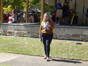Yvette Poshoglian on the Main Stage